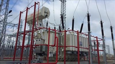 Hoàn thành nâng công suất trạm biến áp 220kV Bến Lức (Long An)