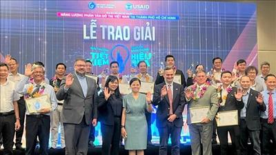 Tôn vinh 13 doanh nghiệp TPHCM sử dụng năng lượng tiết kiệm và hiệu quả 2023