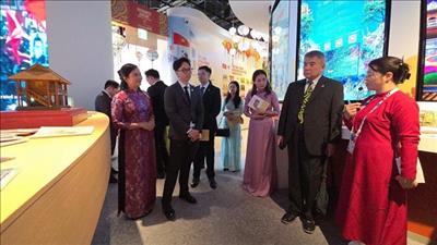 Khai mạc Triển lãm về Chủ tịch Hồ Chí Minh tại EXPO 2025 Nhật Bản