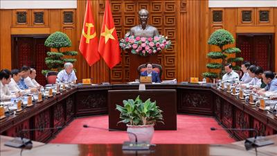 Thủ tướng: Tổ chức Triển lãm thành tựu Đất nước thực sự là “ngày hội non sông”