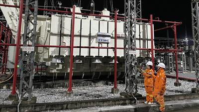 Kiểm tra, ngăn ngừa sự cố đường dây 220kV, 500kV trong điều kiện thời tiết bất thường
