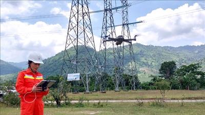 Đào tạo quản lý vận hành đường dây sử dụng thiết bị bay không người lái