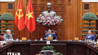 Thủ tướng chủ trì cuộc họp về đất hiếm và các dự án BT trong lĩnh vực giao thông