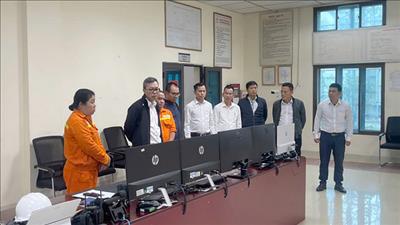 Tập trung cao độ để đảm bảo truyền tải điện an toàn, liên tục, ổn định phục vụ Đại hội XIV của Đảng