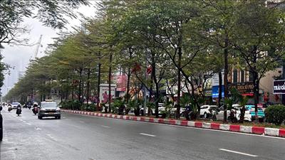 Bắc Bộ ngày nắng, Trung Bộ và Nam Bộ có mưa dông
