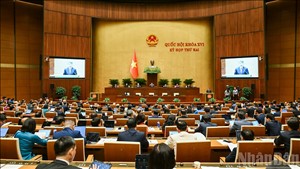 Phấn đấu tăng trưởng kinh tế năm 2027 từ 10% trở lên
