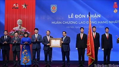 Phát huy truyền thống 80 năm, không ngừng hoàn thiện hệ thống pháp luật Việt Nam