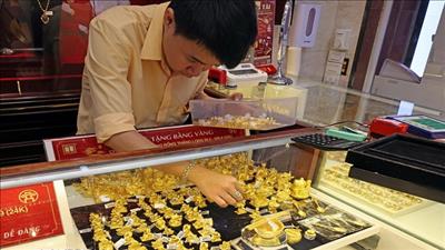 Bảng giá tại các công ty vàng bạc đá quý ngày 30/12