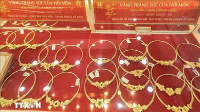 Bảng giá tại các công ty vàng bạc đá quý ngày 9/4