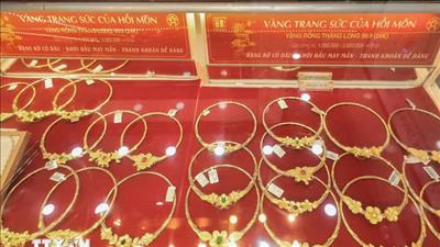 Bảng giá ngày 10/4 tại các công ty vàng bạc đá quý