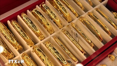 Bảng giá ngày 15/10 tại các công ty vàng bạc đá quý trong nước