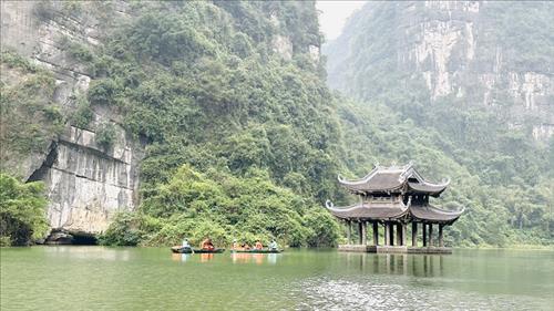 Ra mắt cẩm nang hướng dẫn thực hiện phân cấp, phân quyền trong lĩnh vực văn hóa, thể thao, du lịch
