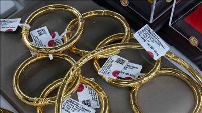 Bảng giá tại các công ty vàng bạc đá quý ngày 24/10