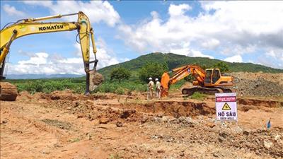 Huy động lực lượng, đẩy nhanh tiến độ dự án đường dây 500kV Vân Phong - Vĩnh Tân