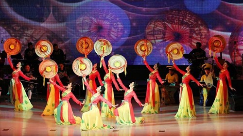 Bổ sung một số nhiệm vụ vào Chương trình hành động của Chính phủ thực hiện Nghị quyết 80 về phát triển văn hóa