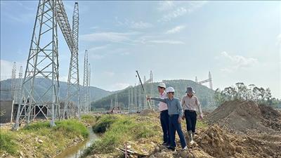 Gỡ vướng mắc các dự án lưới điện trọng điểm, cấp bách trên địa bàn tỉnh Vĩnh Phúc