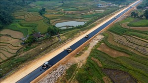 Giải ngân vốn đầu tư công đạt 64,6% kế hoạch Thủ tướng Chính phủ giao