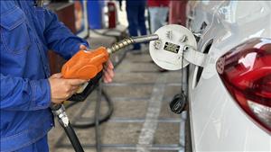 Đề xuất giảm thuế nhập khẩu xăng dầu để duy trì nguồn cung, ổn định giá nhiên liệu