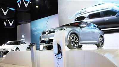 VinFast bàn giao hơn 11.600 xe ô tô điện trong nửa đầu năm 2023