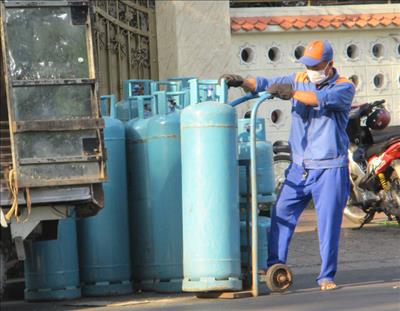 TP.HCM: Từ 1/10, giá Gas tăng 42.000 đồng/bình 12 kg 