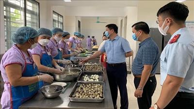 Đảm bảo an toàn thực phẩm tại bếp ăn tập thể