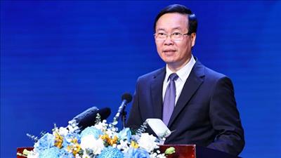 Thiết lập môi trường làm việc chuyên nghiệp, an toàn, thuận lợi để y, bác sĩ hành nghề