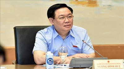 Đại biểu Quốc hội góp ý xây dựng, sửa đổi Luật Tài nguyên nước