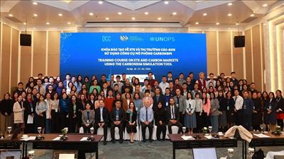 Đào tạo về Hệ thống trao đổi hạn ngạch phát thải và thị trường carbon