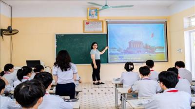 Đưa các nội dung về giá trị truyền thống văn hóa, đạo đức vào đề thi