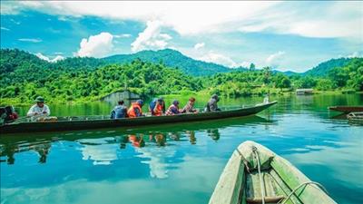 Phát triển du lịch Nghệ An xứng tầm khu vực Bắc Trung Bộ và cả nước