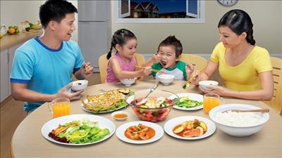 WHO khuyến nghị cách bảo vệ sức khỏe vượt qua đại dịch