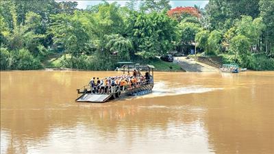 Tăng cường đảm bảo an toàn các hoạt động giao thông thủy trong mùa mưa bão
