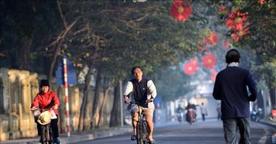Hà Nội đón gió mùa đông bắc đầu tiên từ ngày 7/9