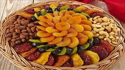 Những lợi ích bất ngờ từ các thực phẩm ăn vặt ngày Tết