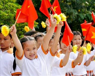 Năm học 2021-2022: Học sinh lớp 1 tựu trường sớm nhất ngày 23/8