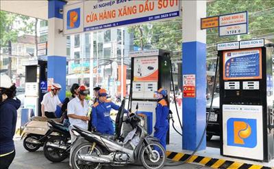 Giá xăng tăng sát ngưỡng 22.000 đồng/lít