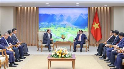 Đẩy mạnh đầu tư phát triển bền vững hệ thống cảng biển, hàng hải Việt Nam