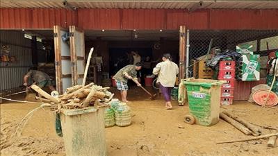 Triển khai công tác hỗ trợ khắc phục hậu quả bão lũ
