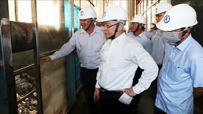 Xử lý bền vững rác thải đô thị và công nghiệp trên địa bàn Bình Dương