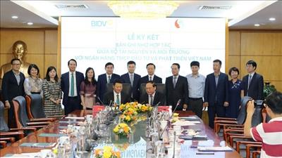 Hợp tác thúc đẩy phát triển tài chính xanh bền vững, bảo vệ môi trường