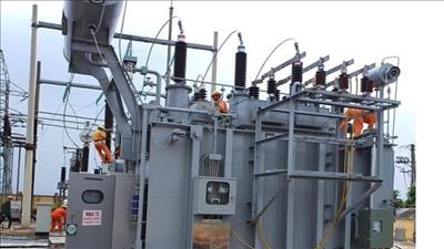 Hoàn thành nâng công suất MBA T2 trạm biến áp 110kV Nam Ninh, tỉnh Nam Định