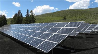 Bắc Kinh đặt mục tiêu năm 2030 sử dụng 35% năng lượng tái tạo