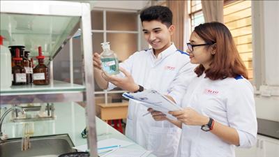 Khai mạc Hội nghị Khoa học và công nghệ tuổi trẻ ngành y tế