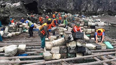 Ngành thủy sản nỗ lực giảm thiểu rác thải nhựa đại dương
