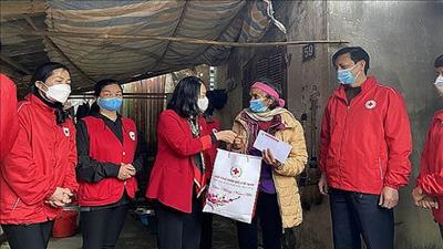 Hà Nội đem “Tết nhân ái” đến với người nghèo, người có hoàn cảnh khó khăn