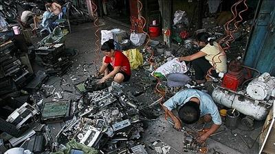 Tăng cường kiểm tra, giám sát các cơ sở có nguy cơ gây ô nhiễm môi trường