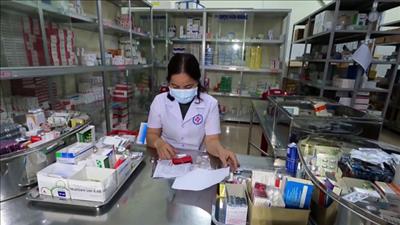 Bảo đảm đủ thuốc, trang thiết bị y tế phục vụ công tác khám chữa bệnh
