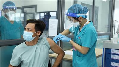Thực hiện kế hoạch tiêm vaccine phòng Covid-19 xuyên tết