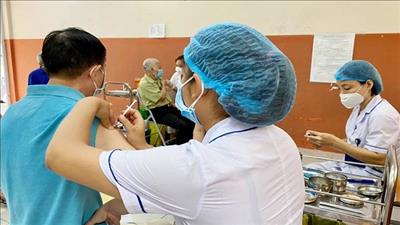 Hà Nội cấp bách ứng phó với tình hình dịch Covid-19 diễn biến phức tạp