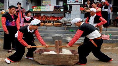 Triển lãm ảnh về văn hóa, đời sống, con người các dân tộc Việt Nam